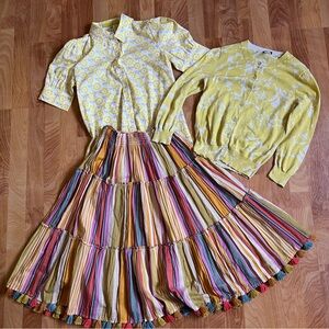 EUC 🌞 Yellow Cotton Bundle with Multicolored Striped Skirt sz Small